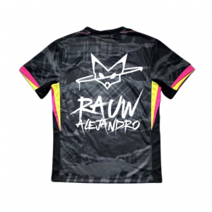 Chelsea x Rauw Alejandro colaboración camiseta